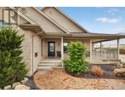 425 Park Avenue W, Chatham Kent, ON N7M1W6 Photo 9
