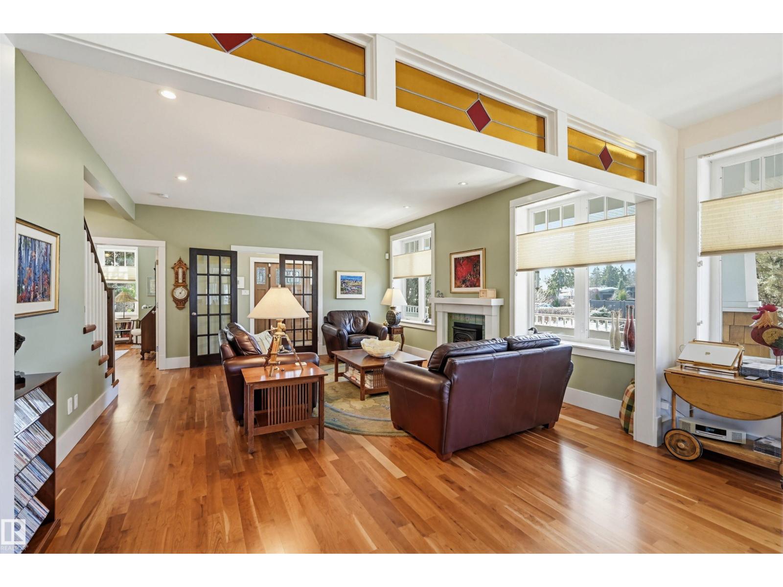 14504 MACKENZIE DR NW, Edmonton