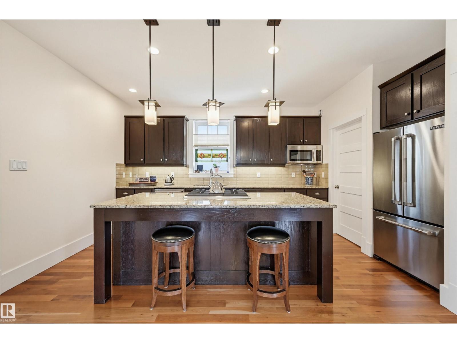 14504 MACKENZIE DR NW, Edmonton