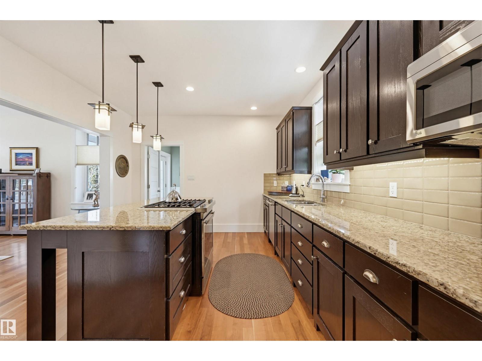 14504 MACKENZIE DR NW, Edmonton