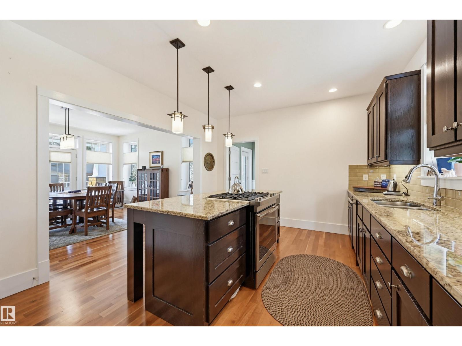 14504 MACKENZIE DR NW, Edmonton