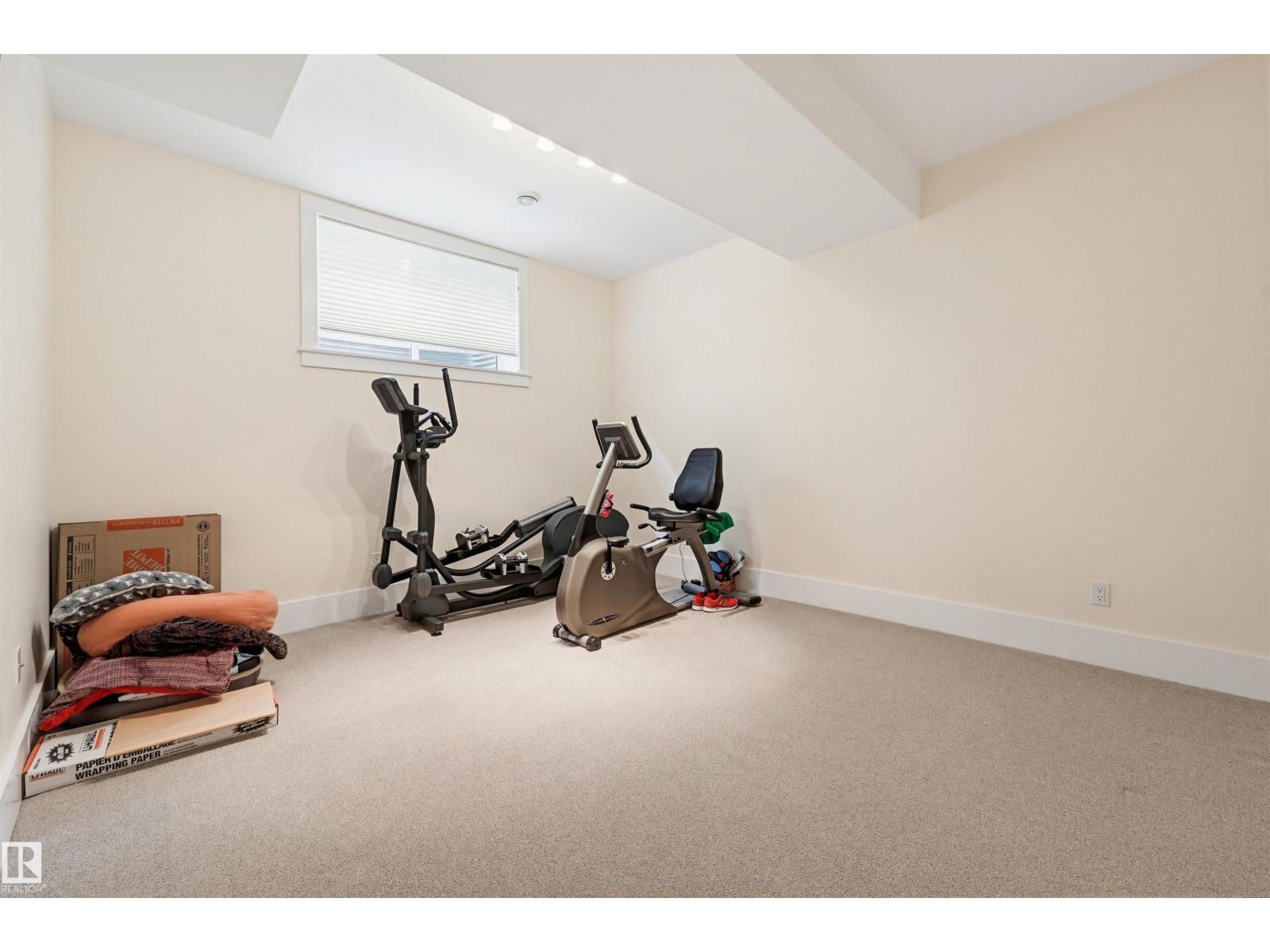 14504 MACKENZIE DR NW, Edmonton