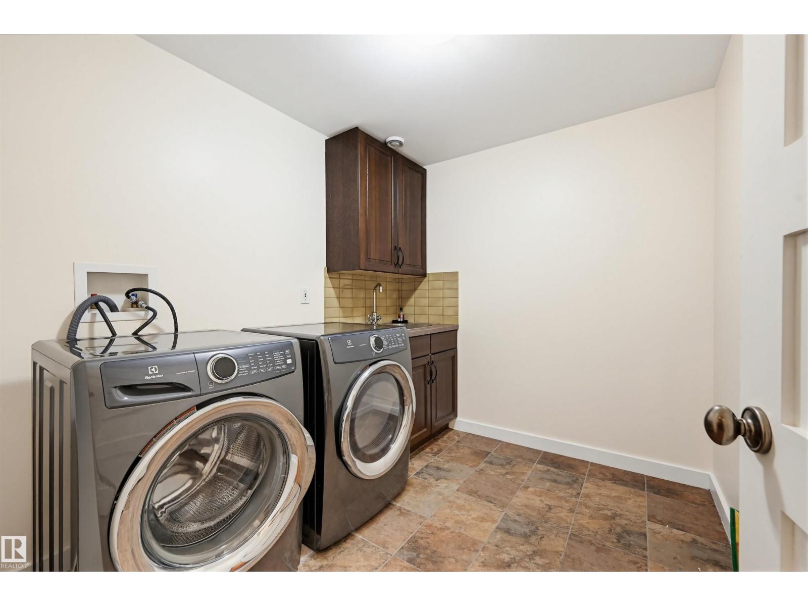 14504 MACKENZIE DR NW, Edmonton