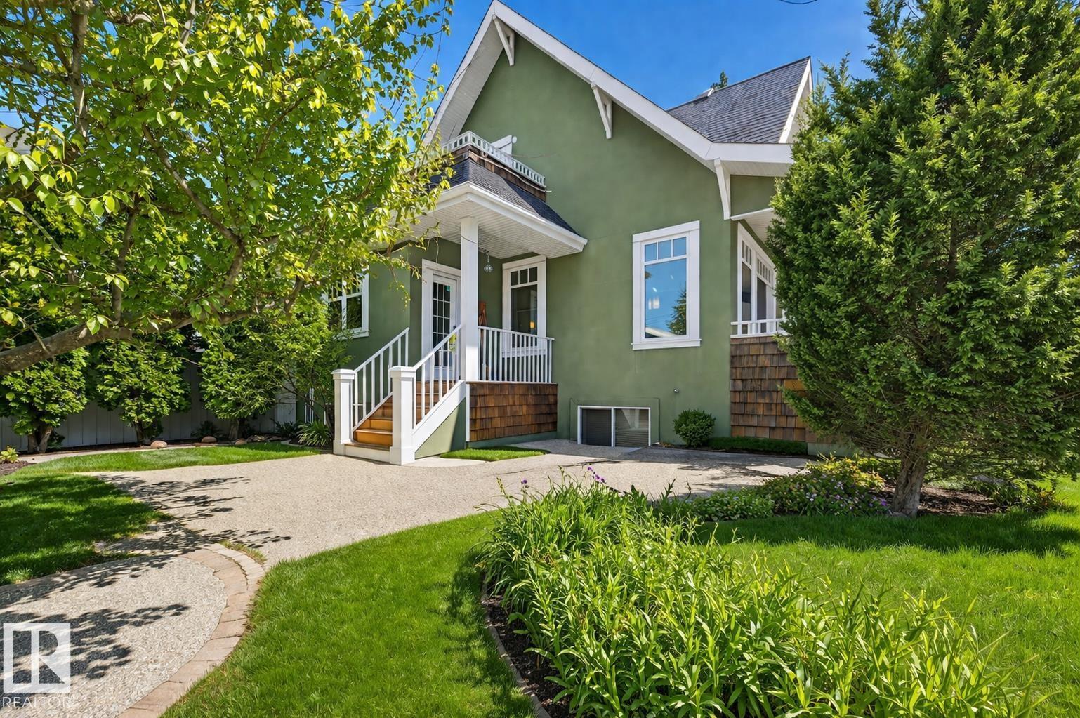 14504 MACKENZIE DR NW, Edmonton