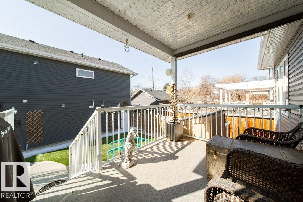 8731 85 AV NW, Edmonton