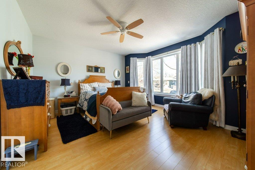 8731 85 AV NW, Edmonton