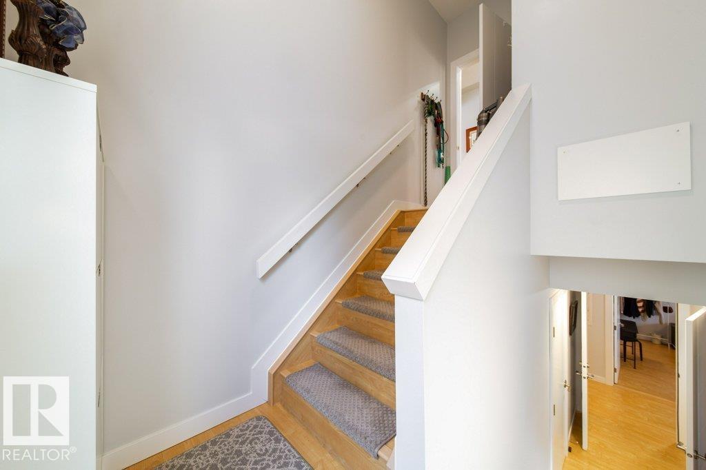 8731 85 AV NW, Edmonton