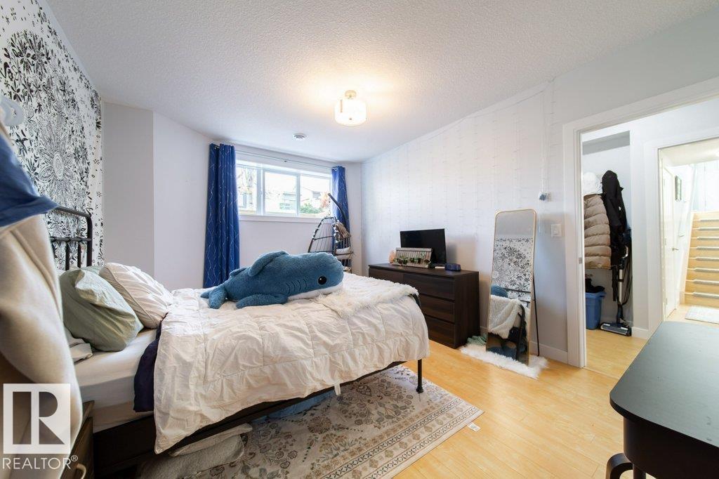 8731 85 AV NW, Edmonton