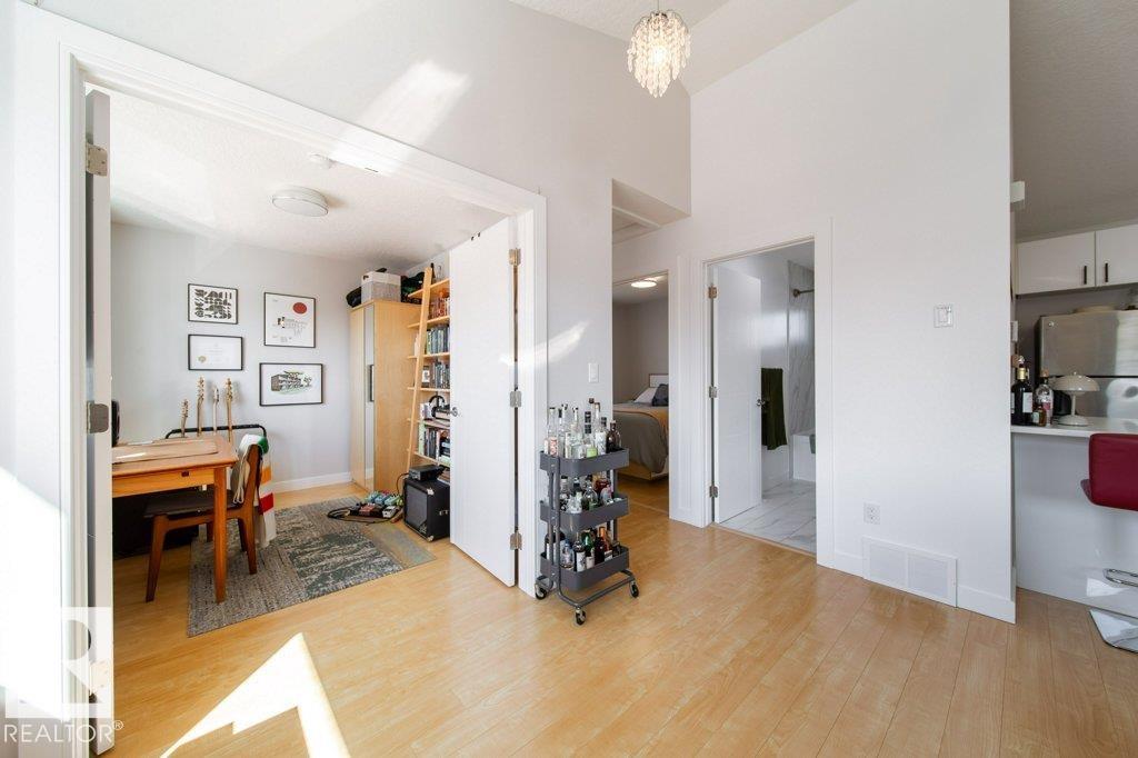 8731 85 AV NW, Edmonton