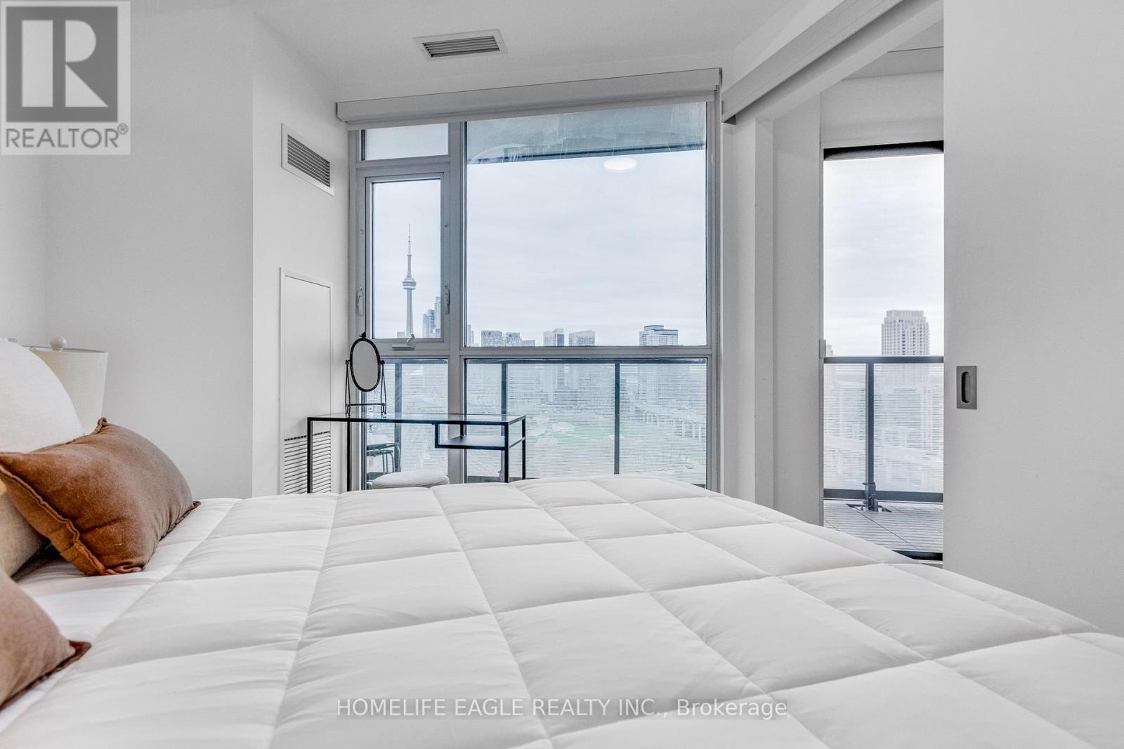 #1811 30 ORDNANCE STREET - 30