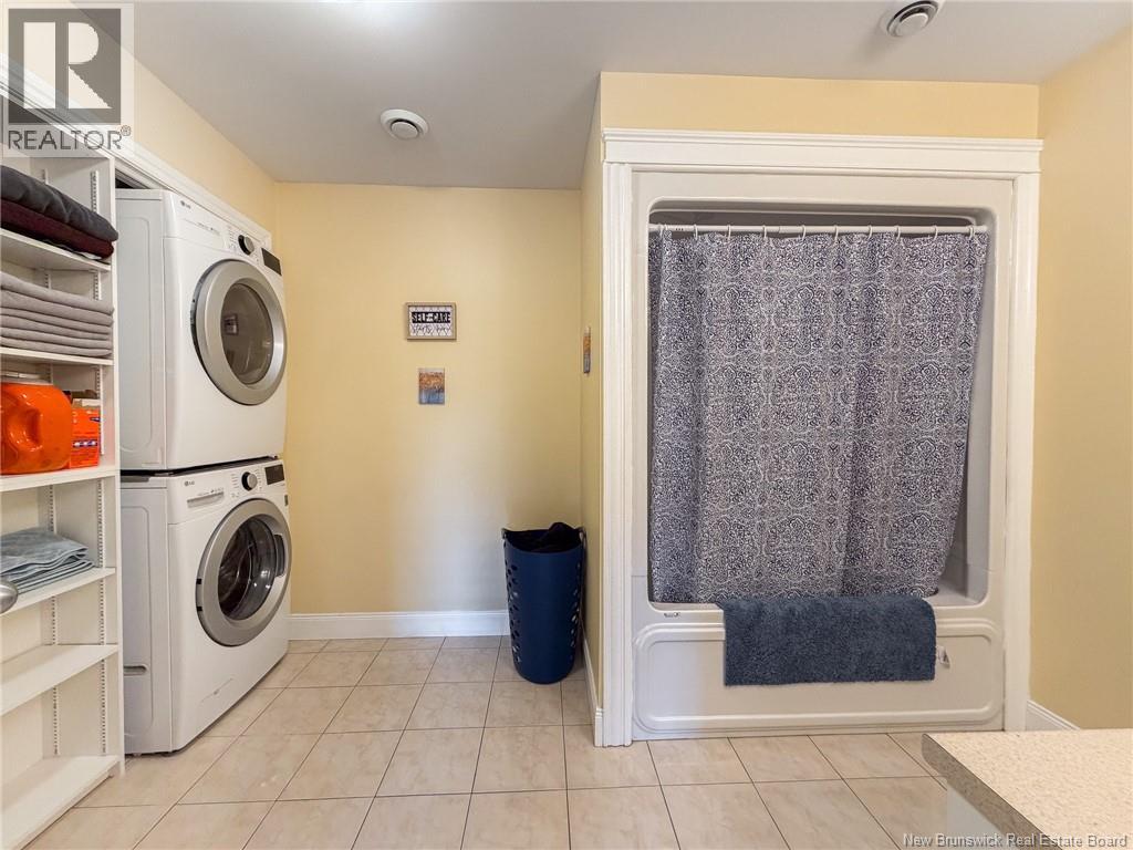 #2F 44 Brown Boulevard - 21