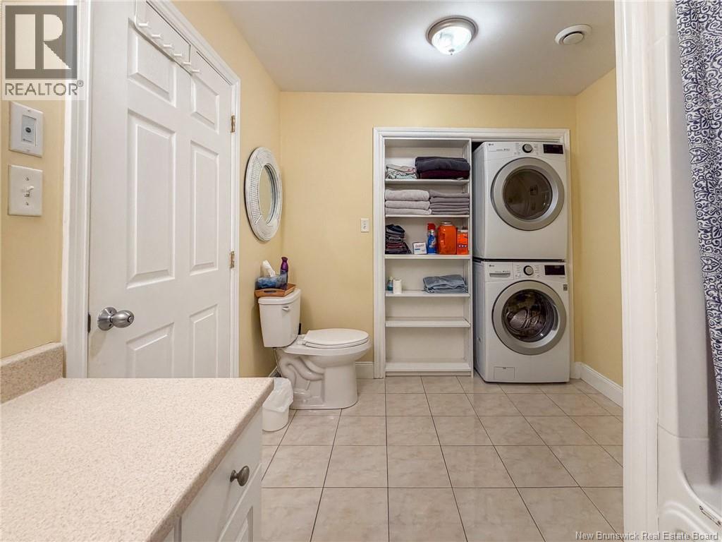 #2F 44 Brown Boulevard - 24