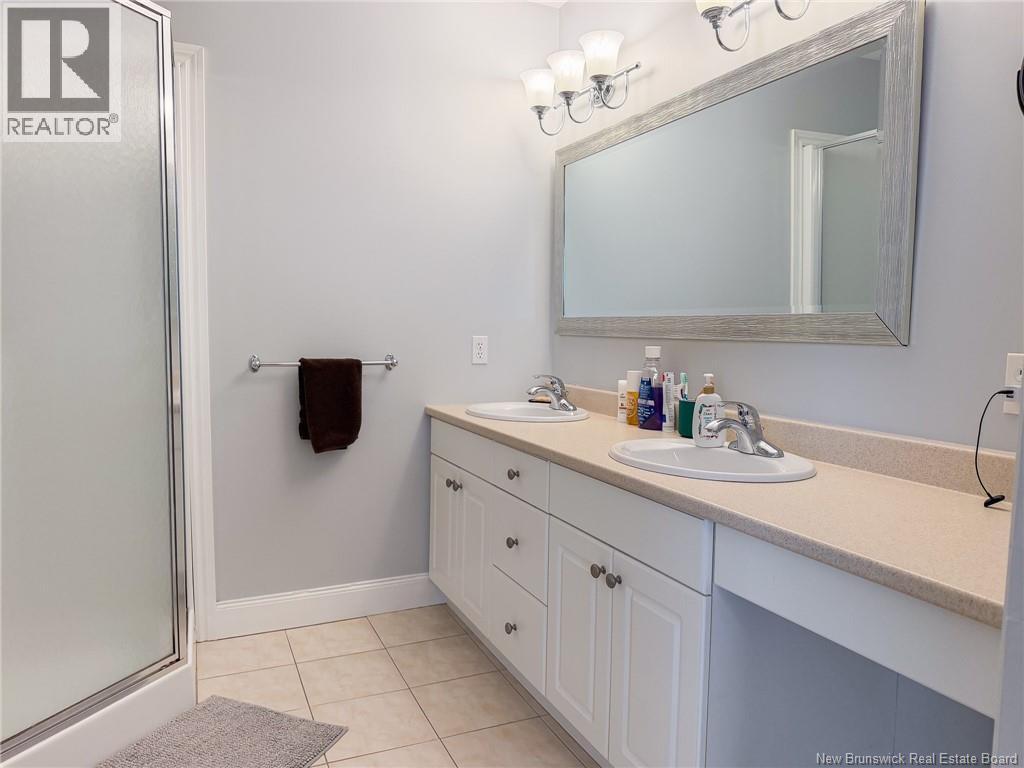 #2F 44 Brown Boulevard - 35