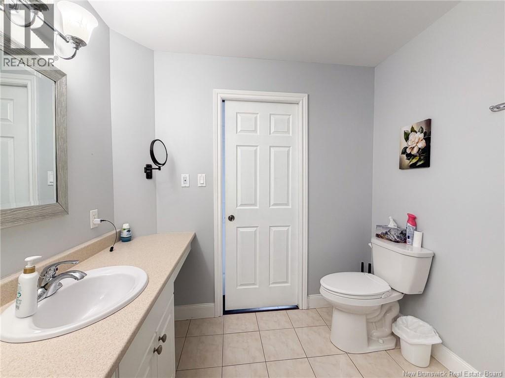 #2F 44 Brown Boulevard - 36