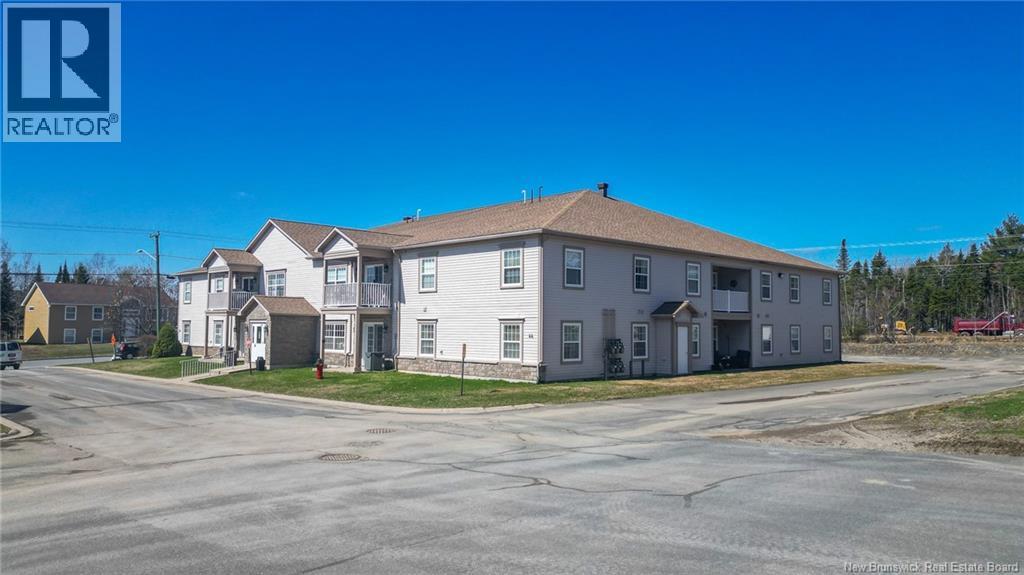 #2F 44 Brown Boulevard - 39