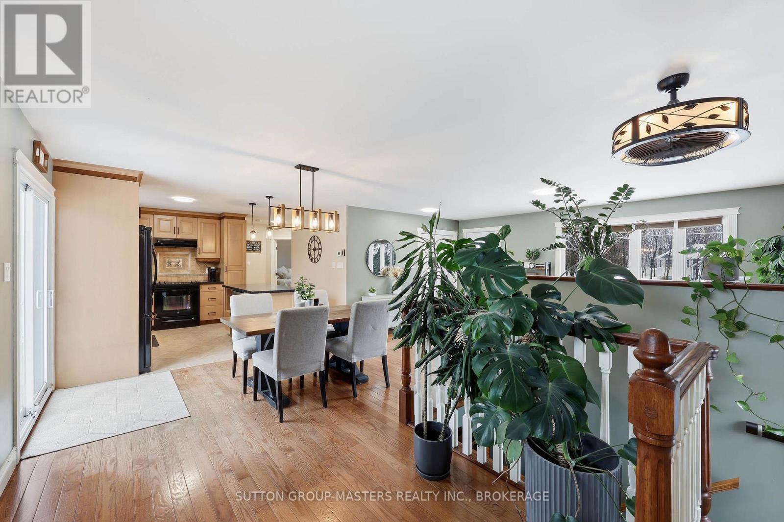 3837 HOLMES ROAD - 20