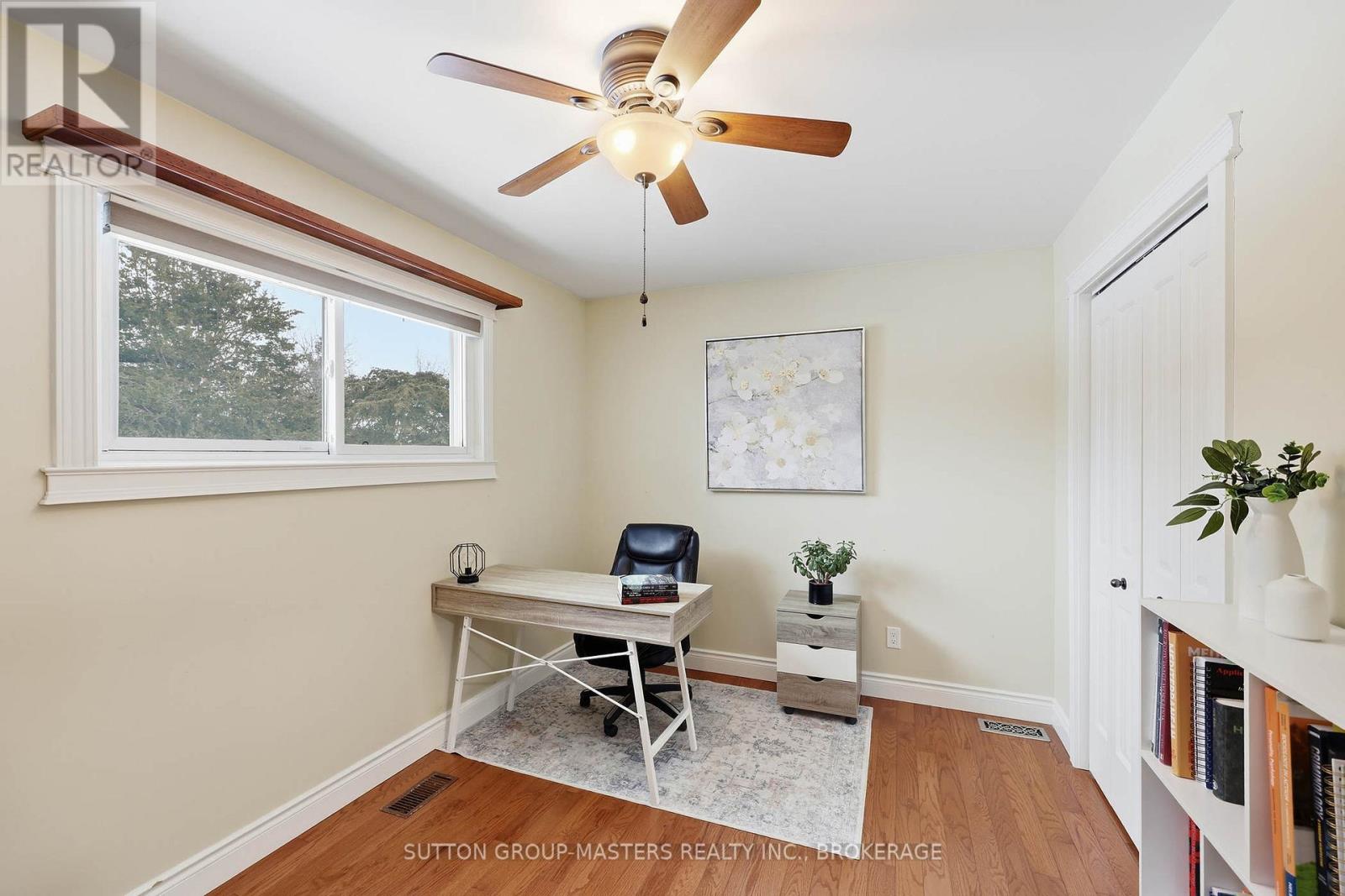 3837 HOLMES ROAD - 23