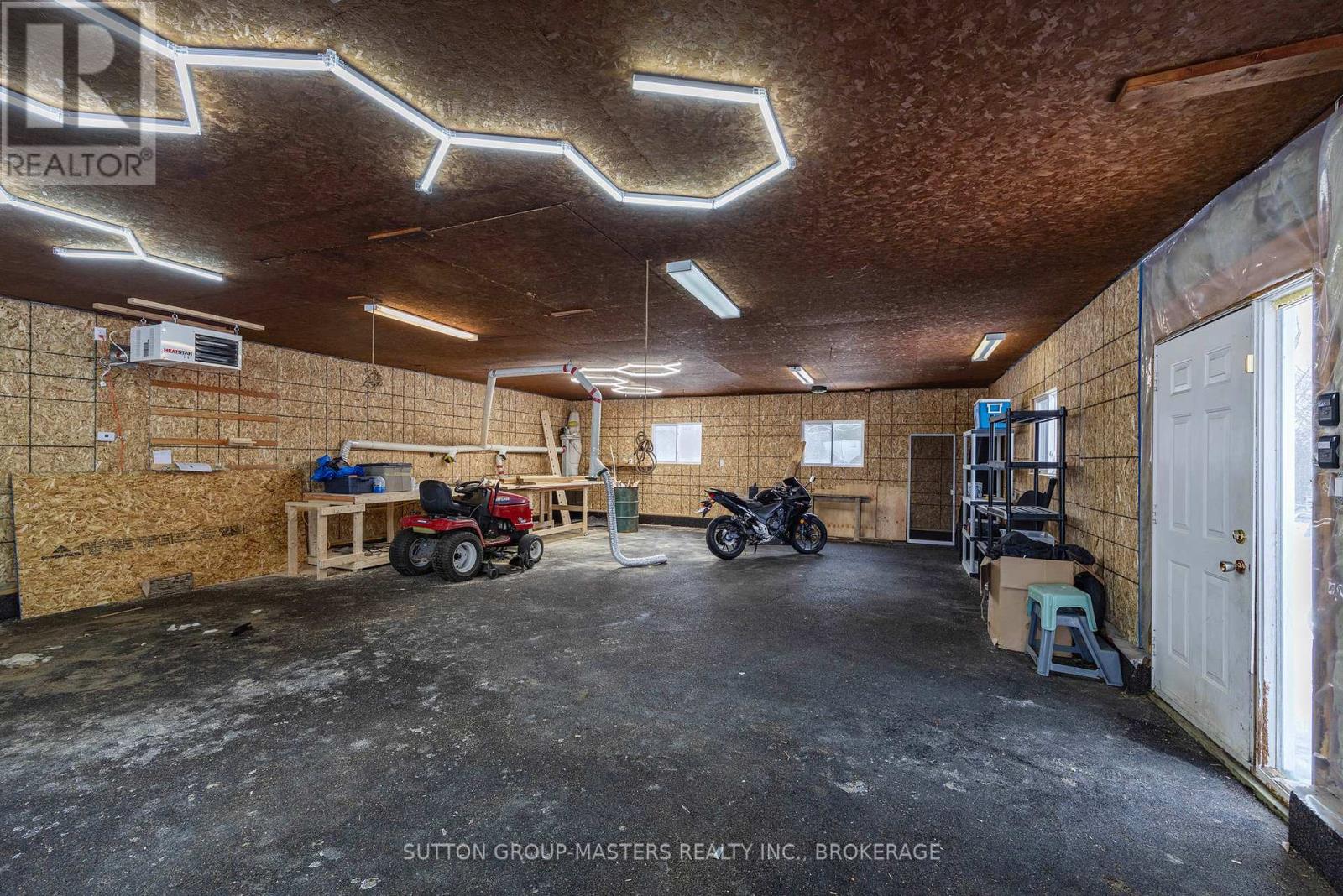 3837 HOLMES ROAD - 38