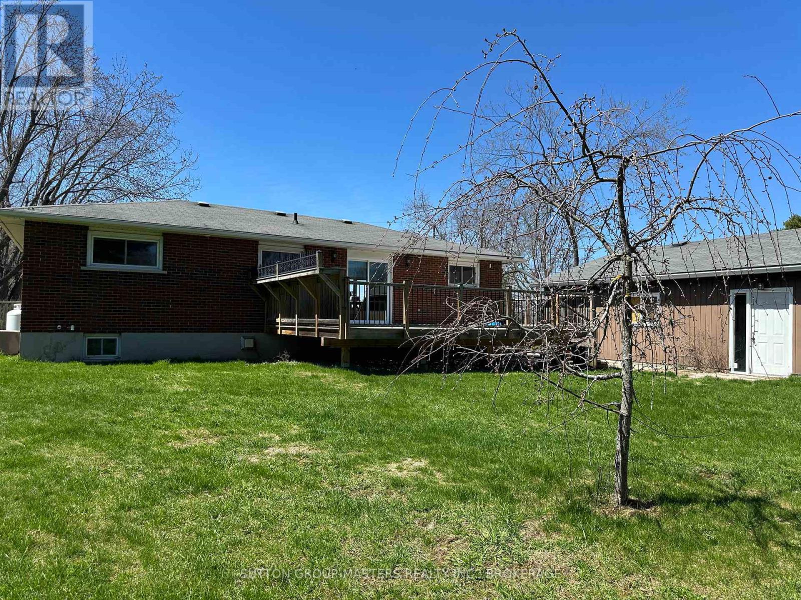 3837 HOLMES ROAD - 42
