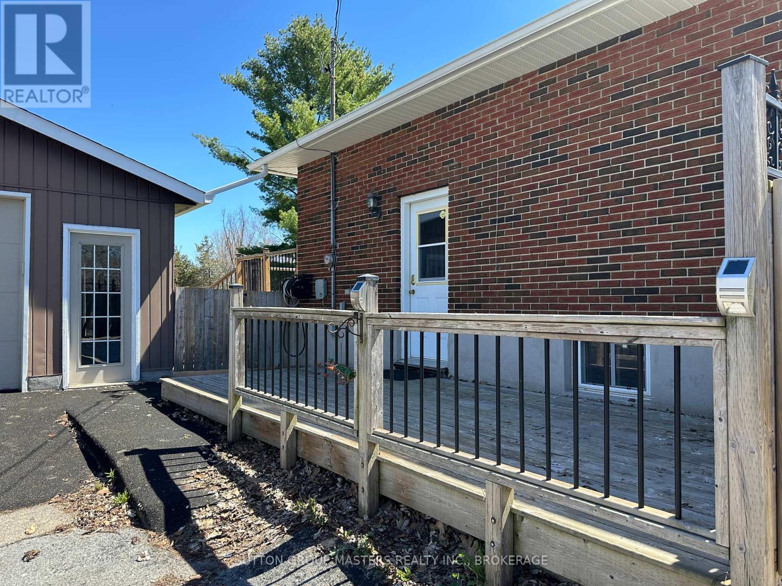 3837 HOLMES ROAD - 6