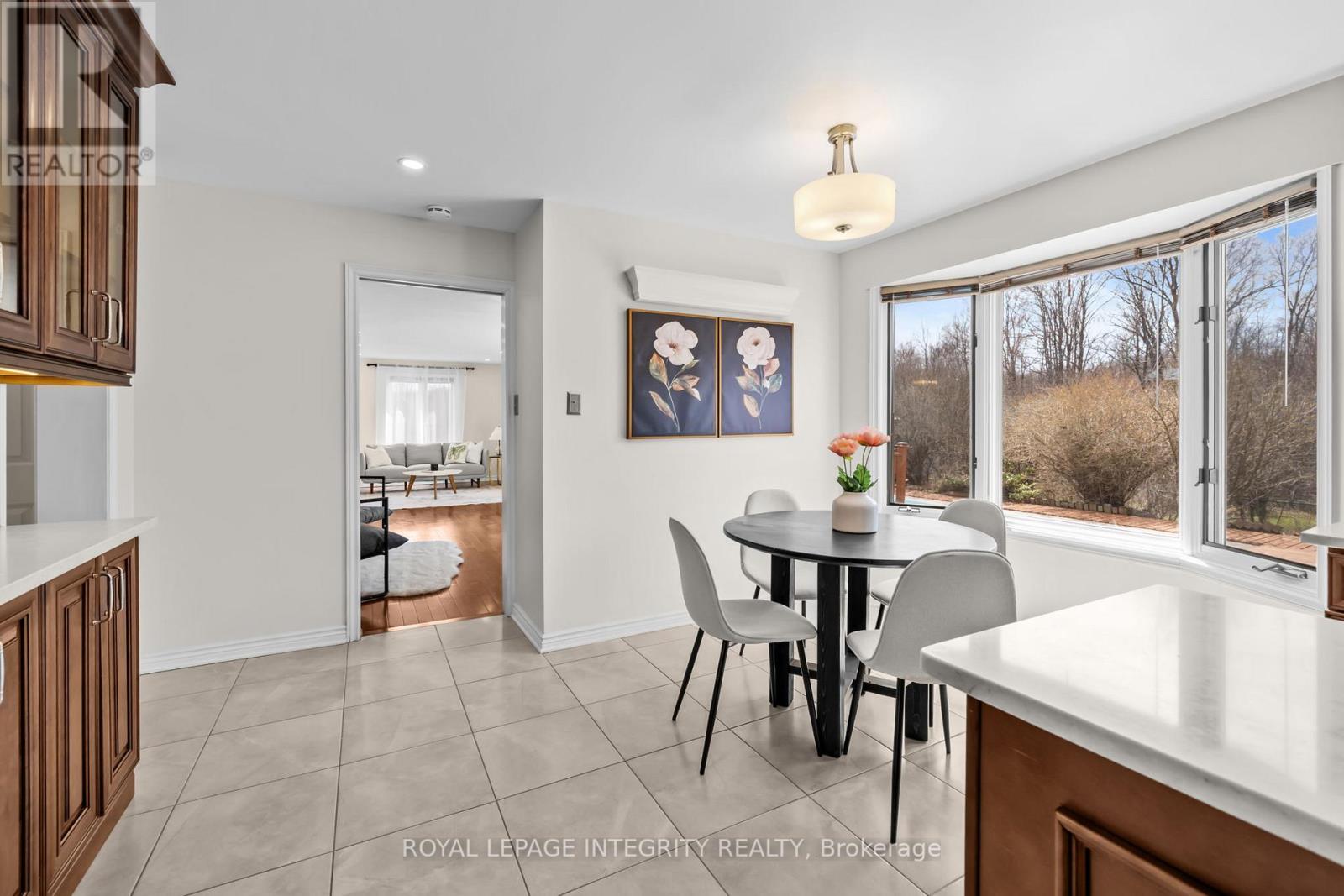 2025 SIXTH LINE ROAD - 21