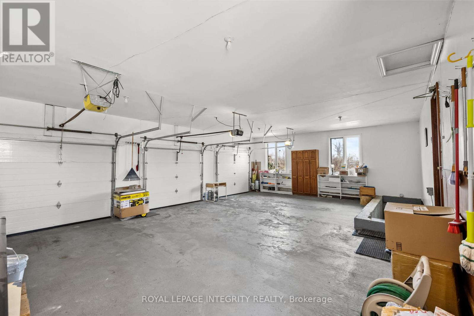 2025 SIXTH LINE ROAD - 47