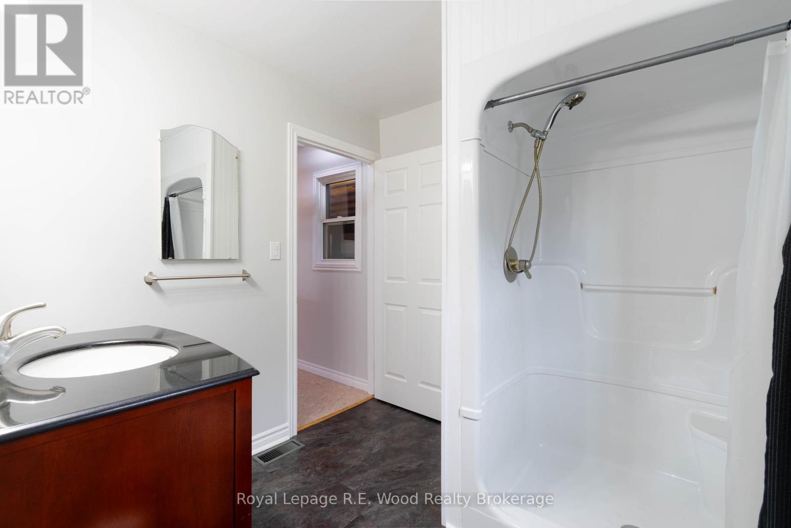 2-bedroom home for sale at 22 NORTH STREET E, Tillsonburg ON · photo 13 of 27