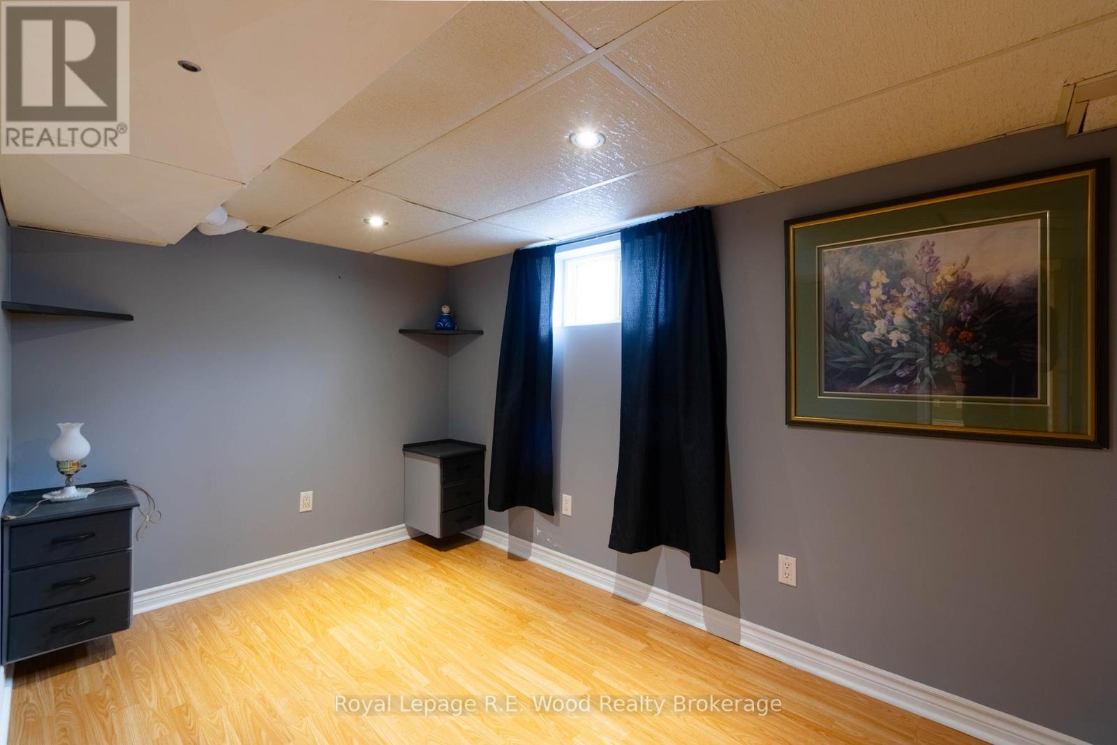 2-bedroom home for sale at 22 NORTH STREET E, Tillsonburg ON · photo 18 of 27