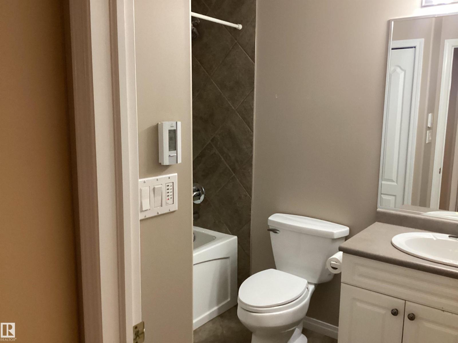 54 Leonard Drive, St. Albert