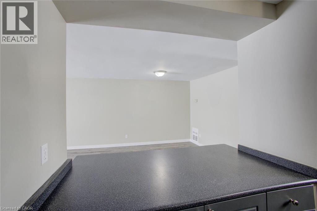 65 GLAMIS Road Unit# 65, Cambridge, Ontario, N1R6W4 — Photo 25