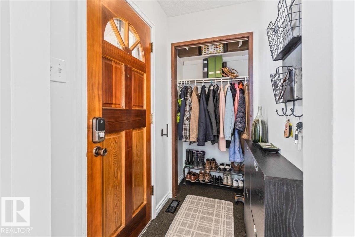 12210 59 ST NW, Edmonton