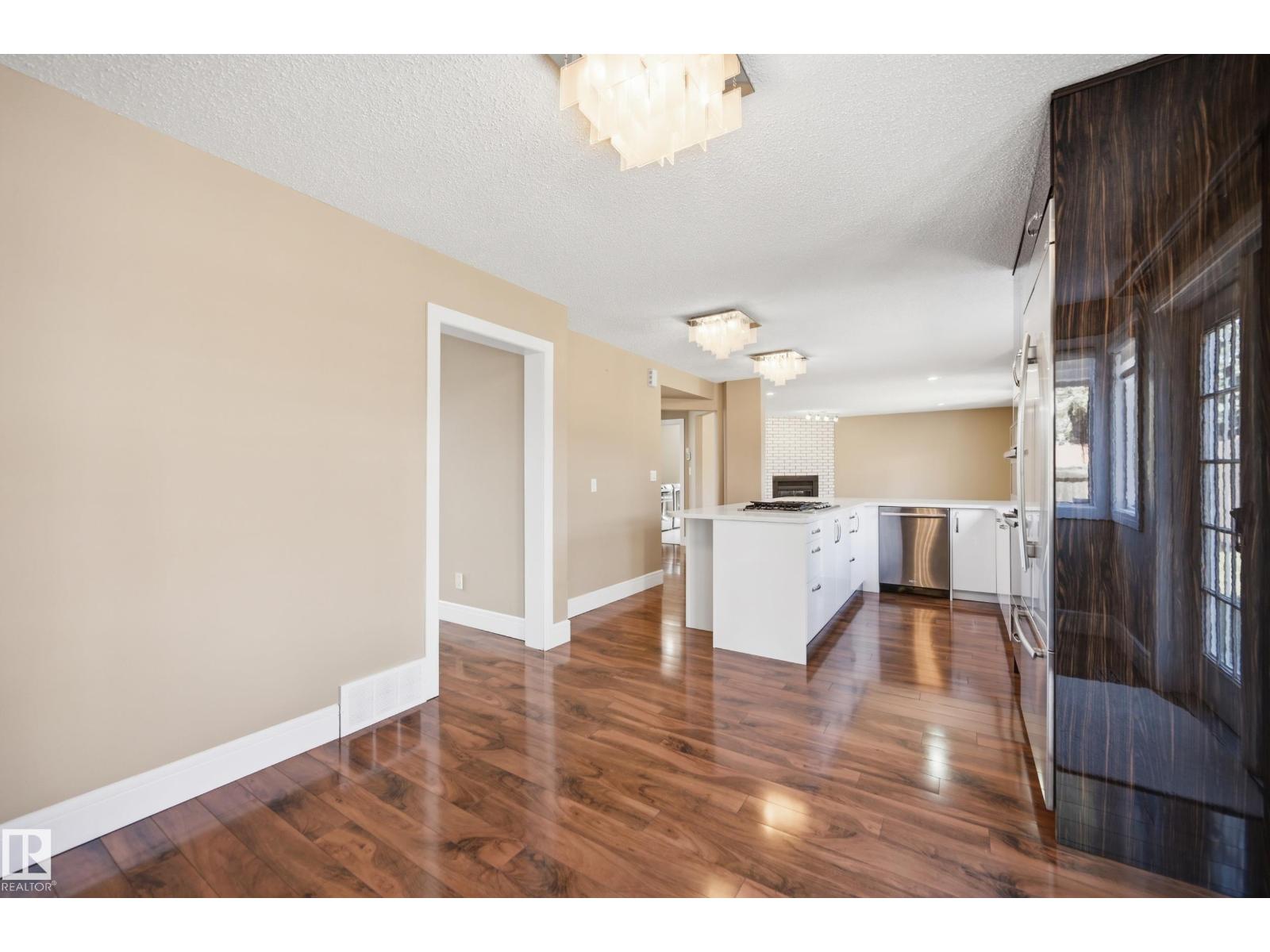 394 WALKER RD NW, Edmonton