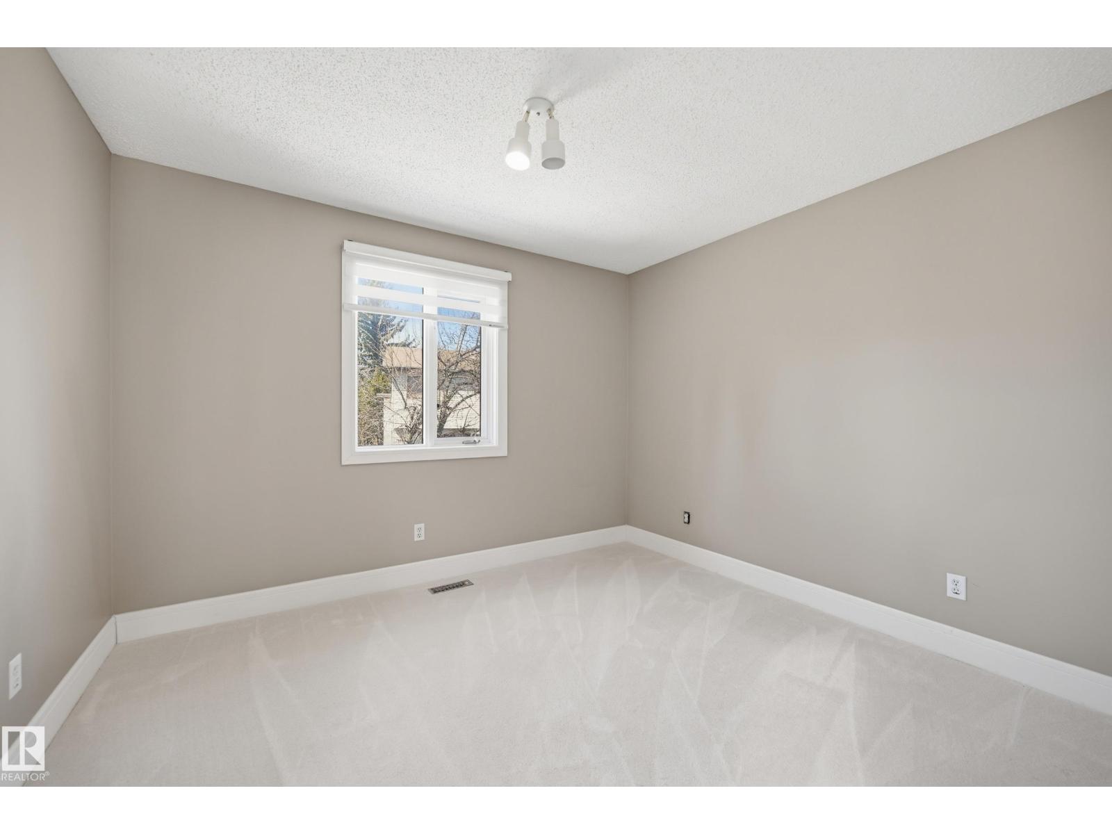 394 WALKER RD NW, Edmonton