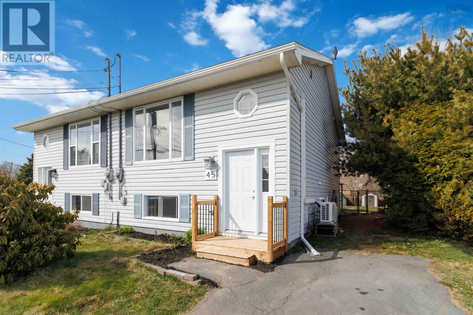 Property photo of 45 Armoyan Drive