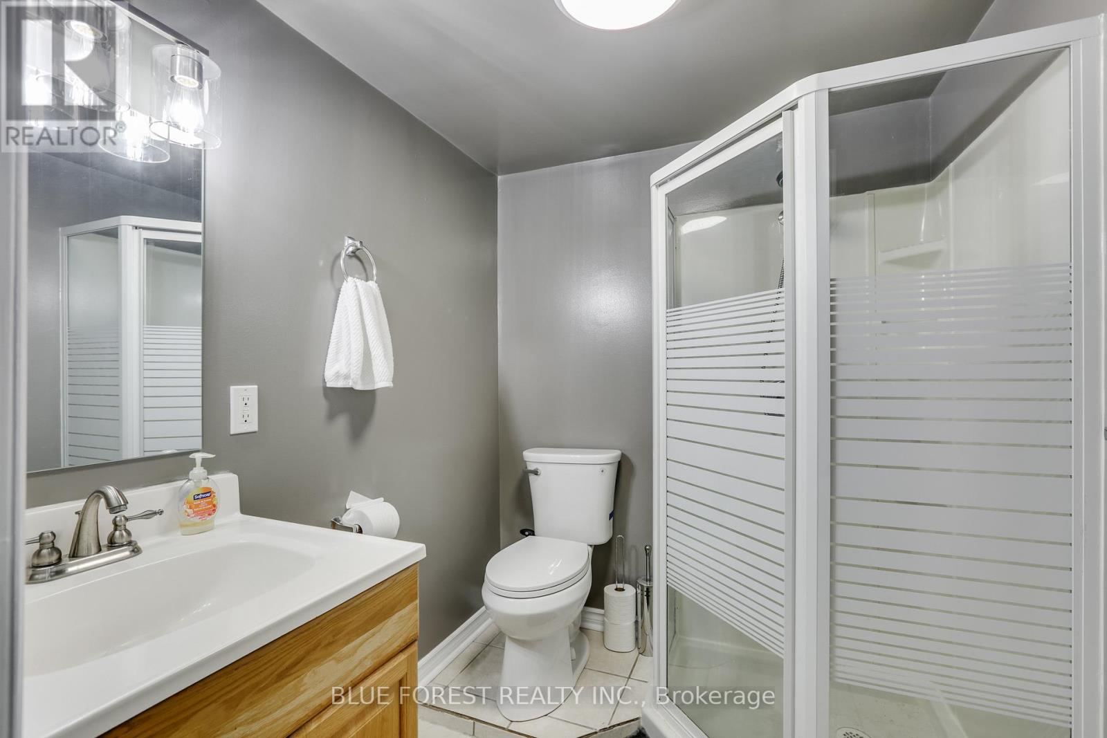 259 KING EDWARD AVENUE - 19