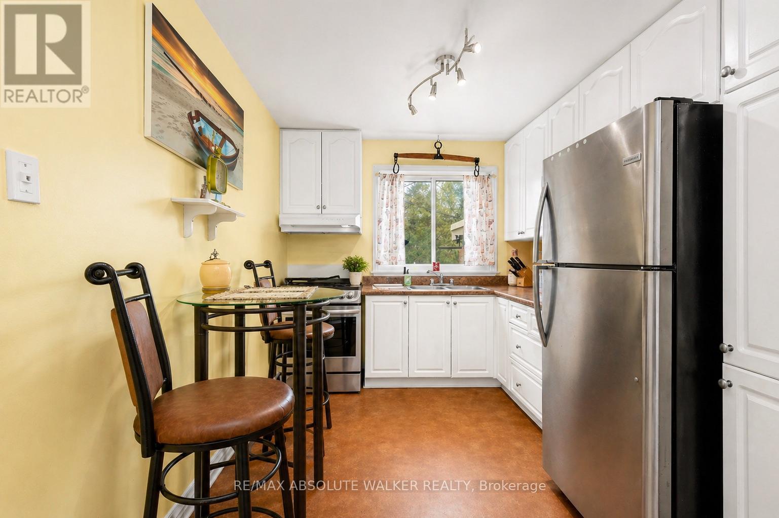 144 VIEWMOUNT DRIVE - 7