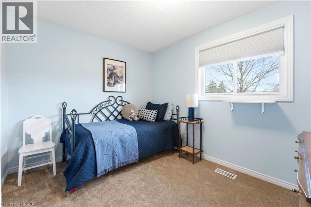 21 GARDEN Crescent, Paris, Ontario, N3L3T3 — Photo 21
