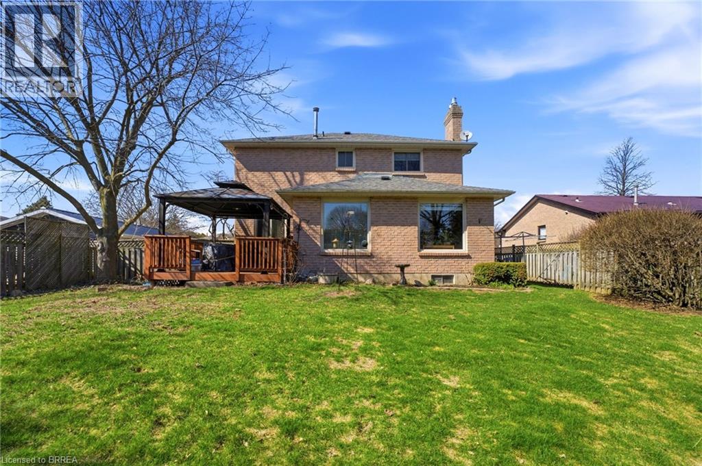 21 GARDEN Crescent, Paris, Ontario, N3L3T3 — Photo 30