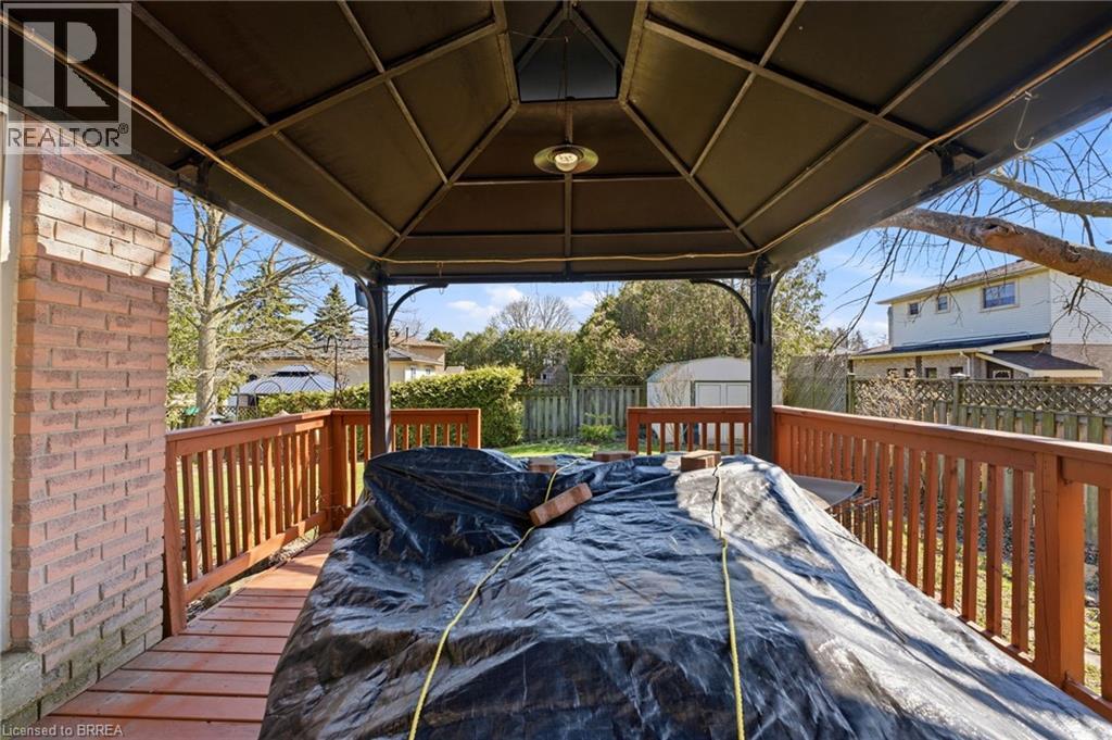 21 GARDEN Crescent, Paris, Ontario, N3L3T3 — Photo 33