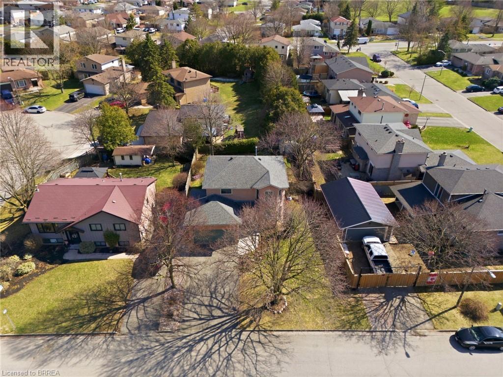 21 GARDEN Crescent, Paris, Ontario, N3L3T3 — Photo 35