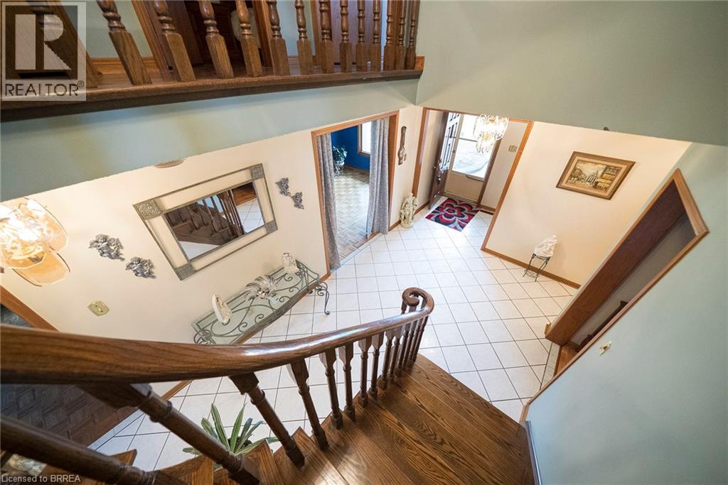 2057 WINCANTON Crescent - 18