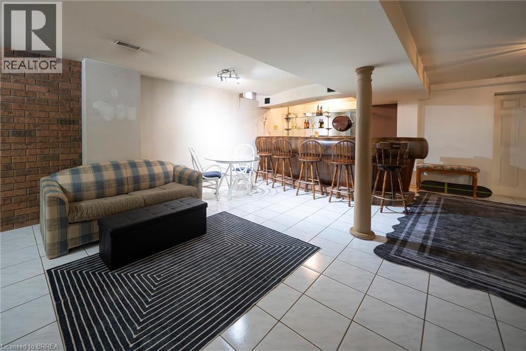 2057 WINCANTON Crescent - 31