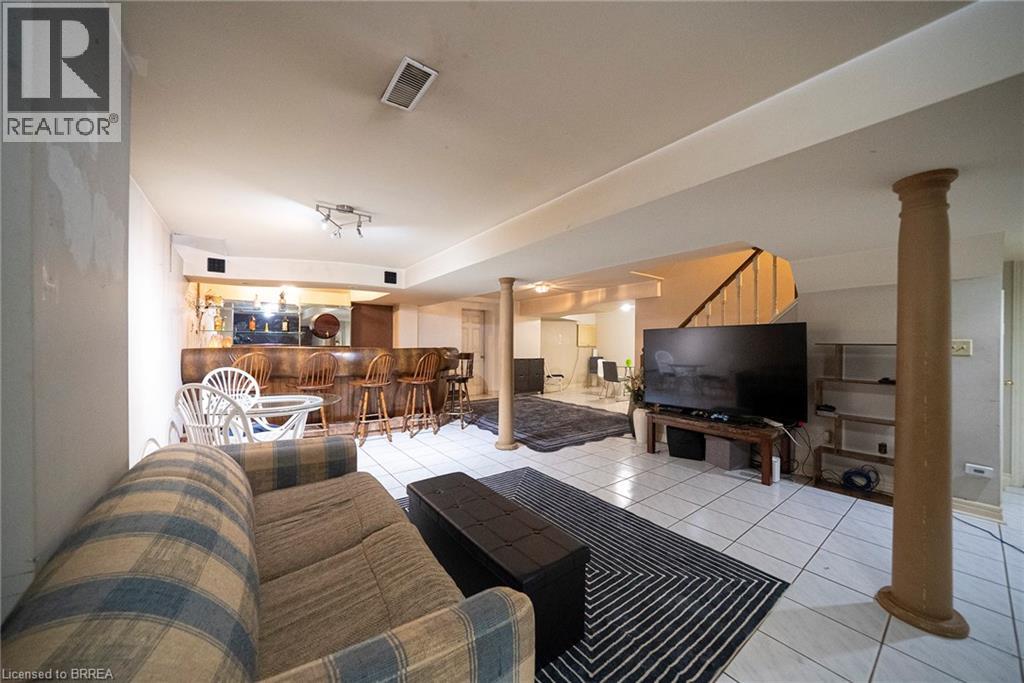 2057 WINCANTON Crescent, Mississauga, Ontario, L5M3E4 — Photo 37