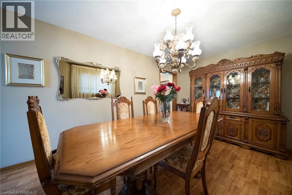 2057 WINCANTON Crescent, Mississauga, Ontario, L5M3E4 — Photo 7