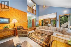 18 MEHARG DRIVE - 25