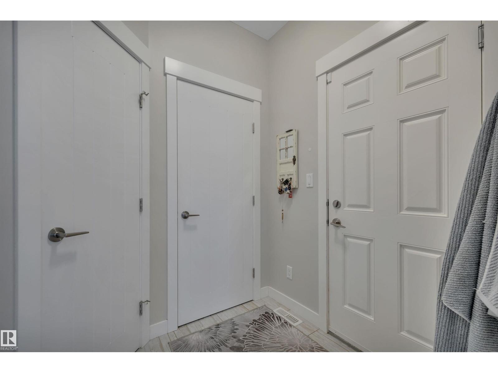 9 ROLSTON CL, Leduc