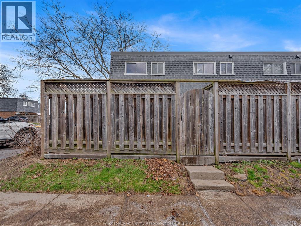 272 VICTORIA STREET Unit# 40, Amherstburg, Ontario, N9V2K5 — Photo 23