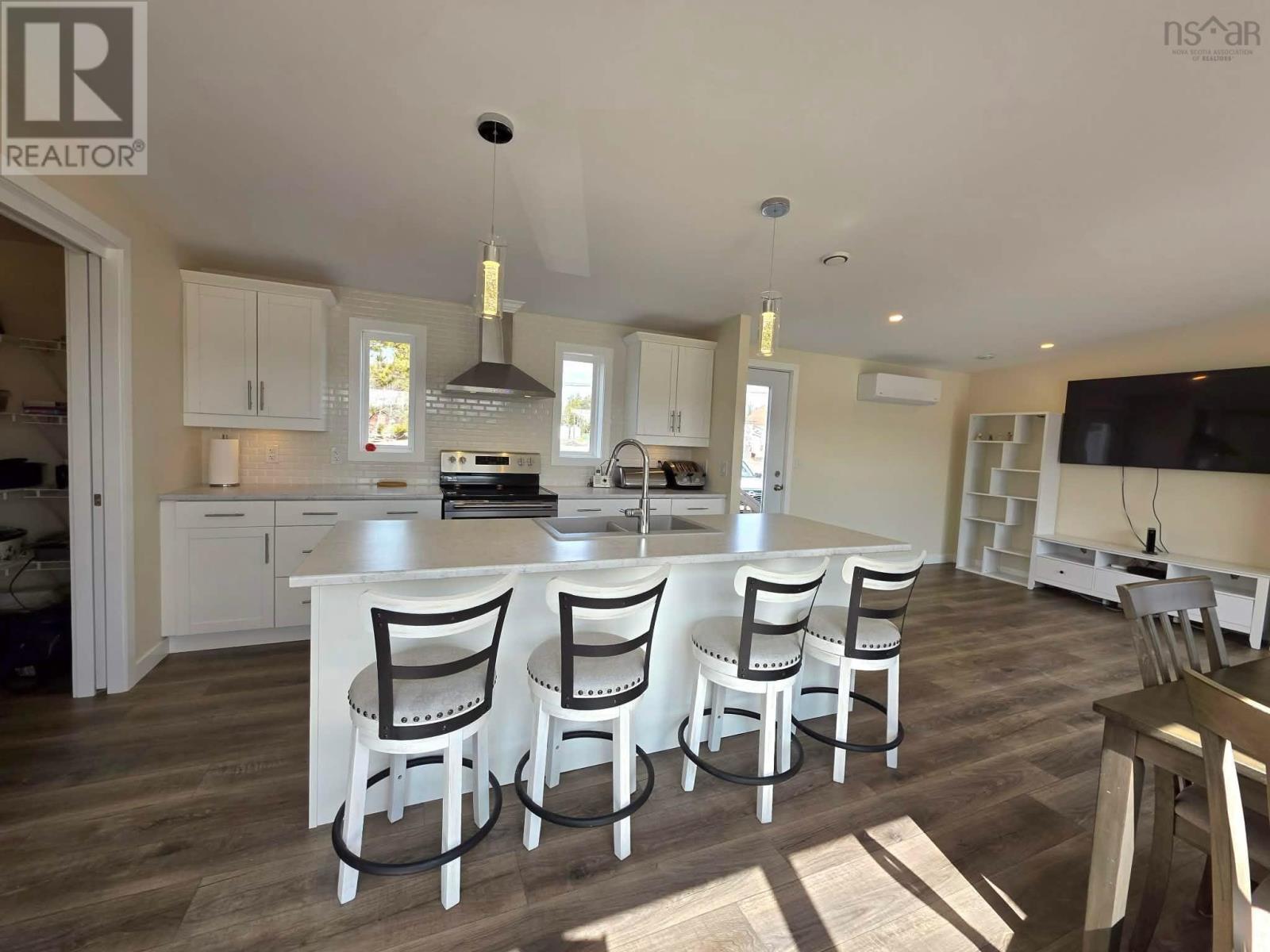 1720 Black River Road - 20