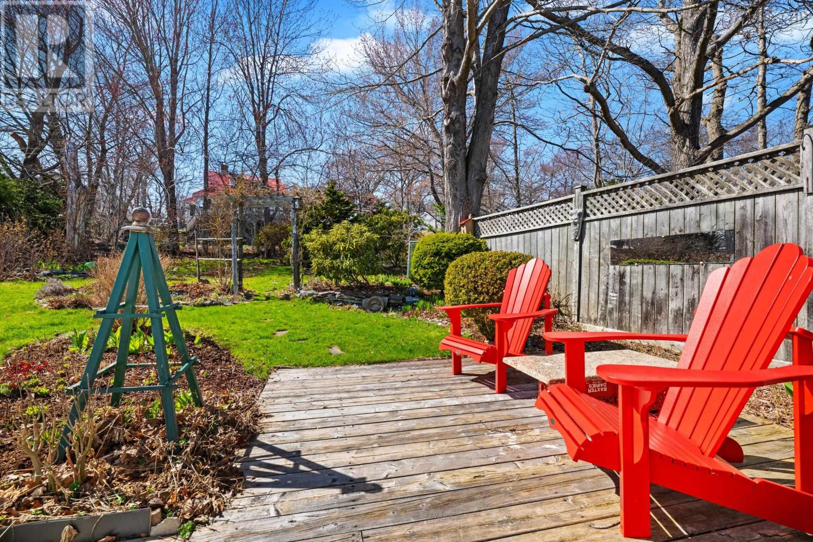 Property 27 of 48 of 12 Banook Avenue
