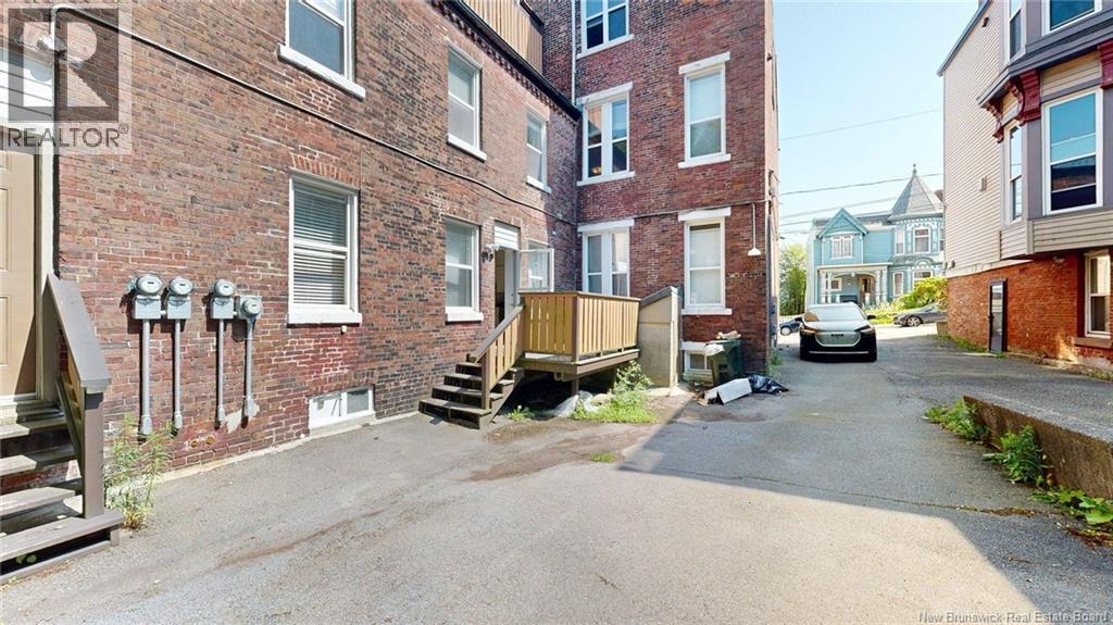 127 Leinster Street - Image 2